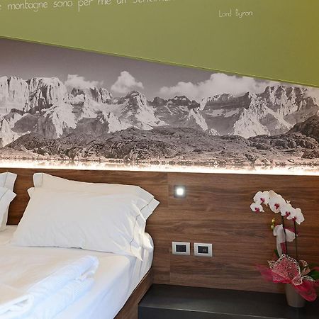 Dolomeet Boutique Hotel Pinzolo Eksteriør billede