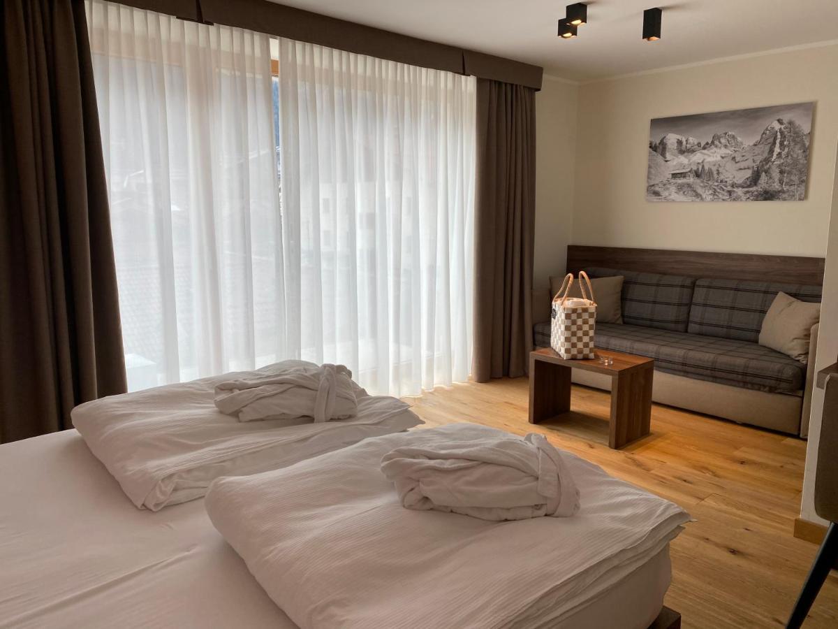 Dolomeet Boutique Hotel Pinzolo Eksteriør billede
