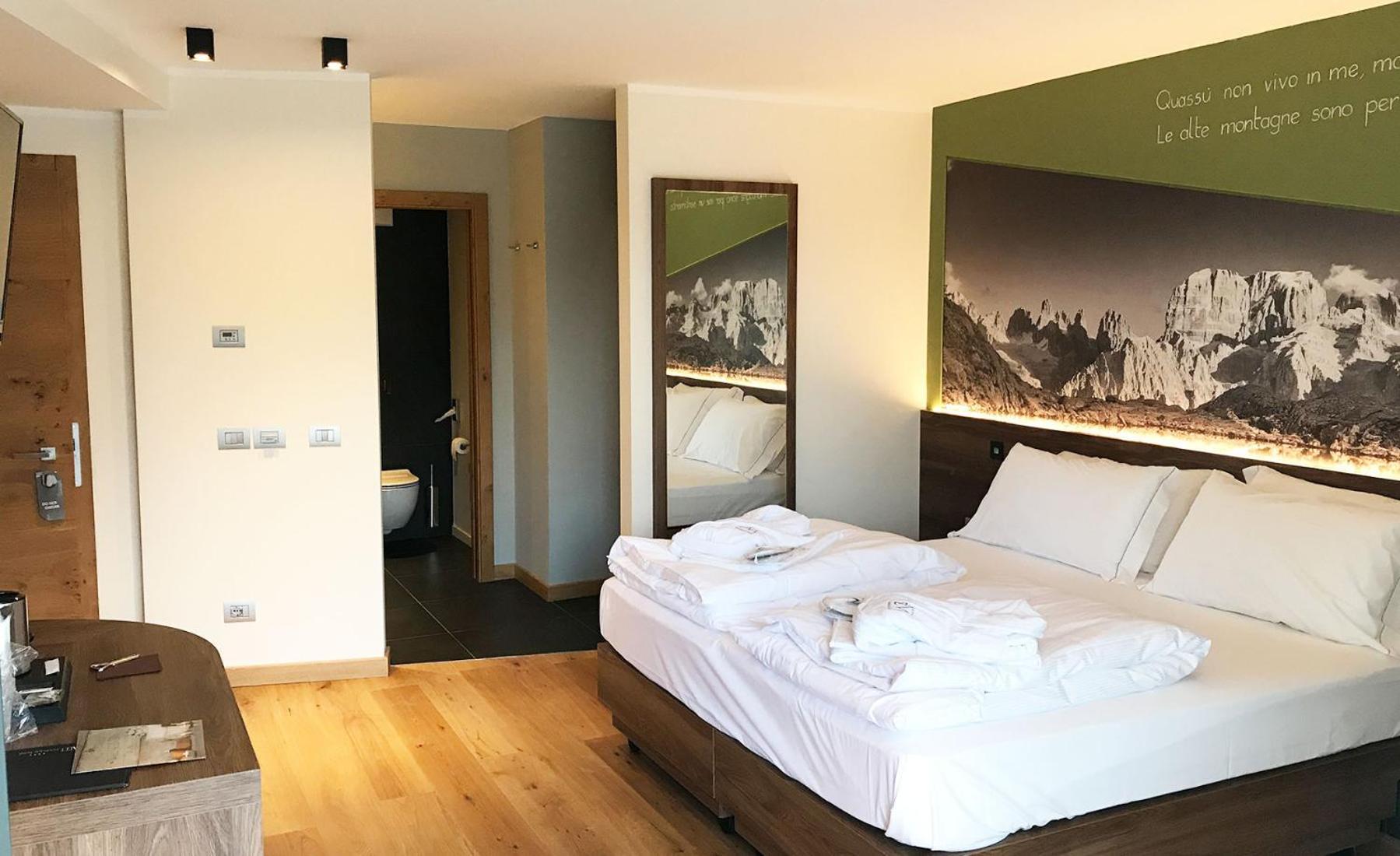Dolomeet Boutique Hotel Pinzolo Eksteriør billede