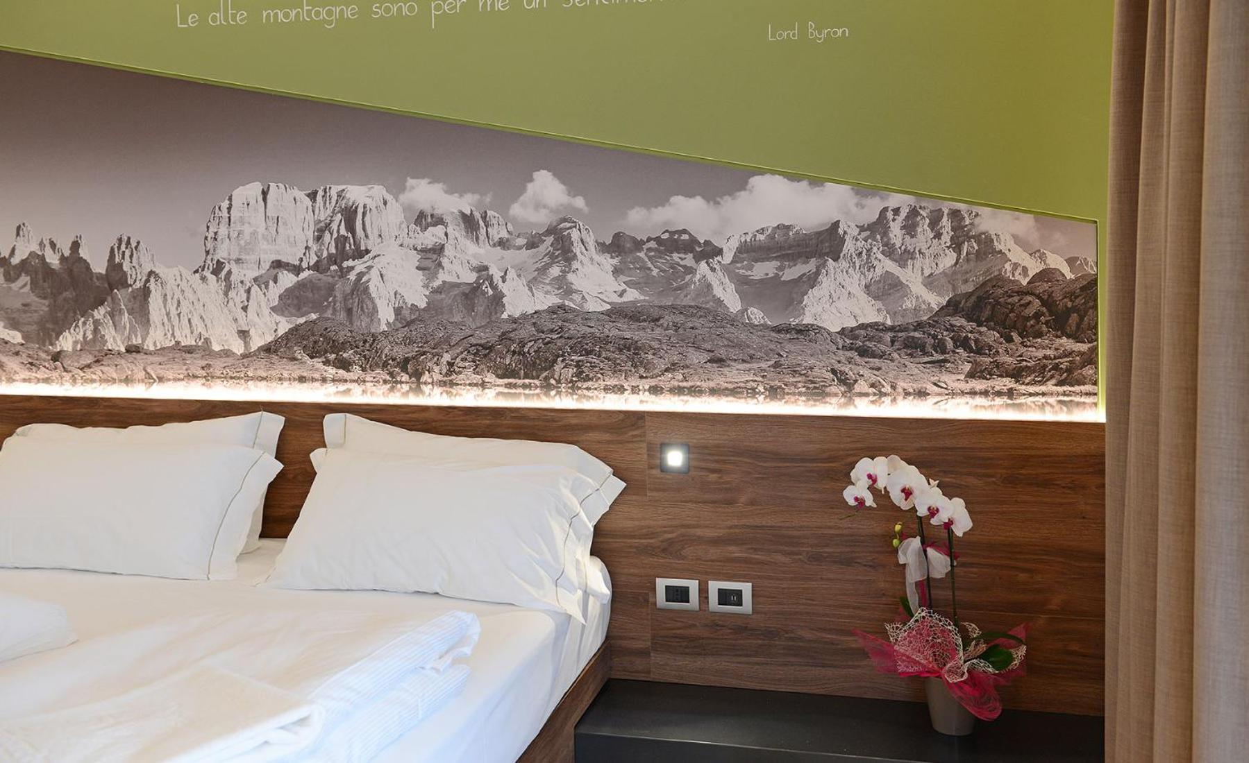 Dolomeet Boutique Hotel Pinzolo Eksteriør billede