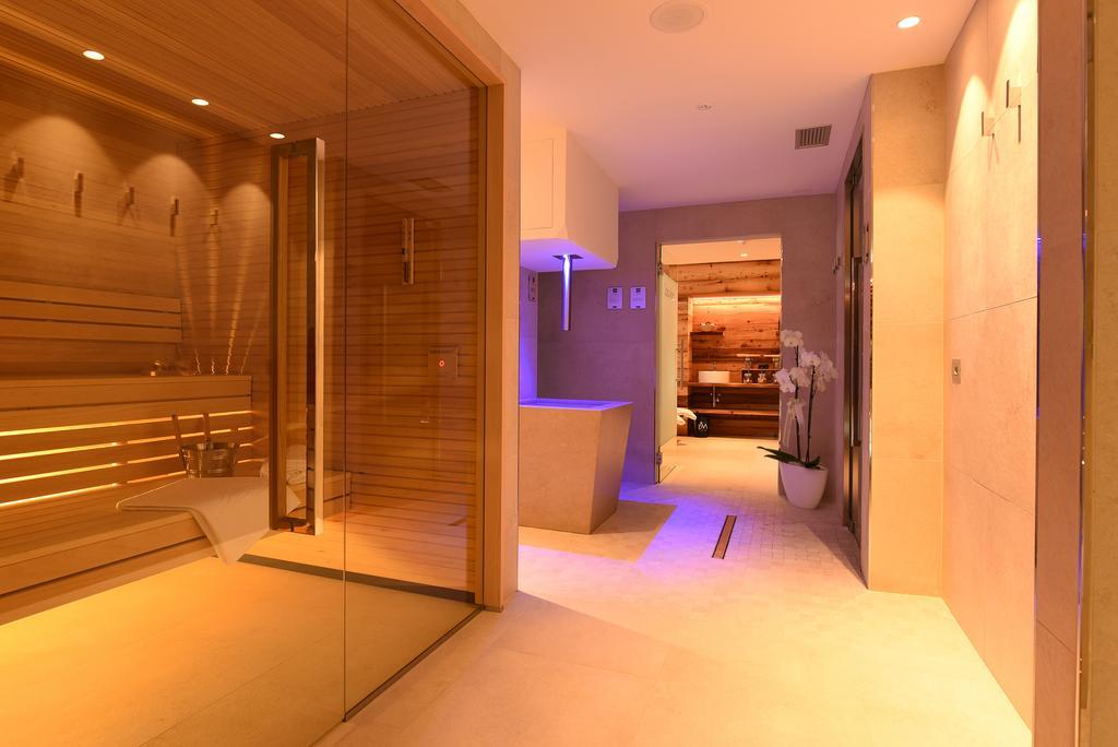 Dolomeet Boutique Hotel Pinzolo Eksteriør billede